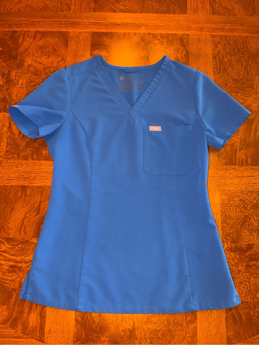 FIGS Catarina Slim Fit Scrub Top Royal Blue size XXS